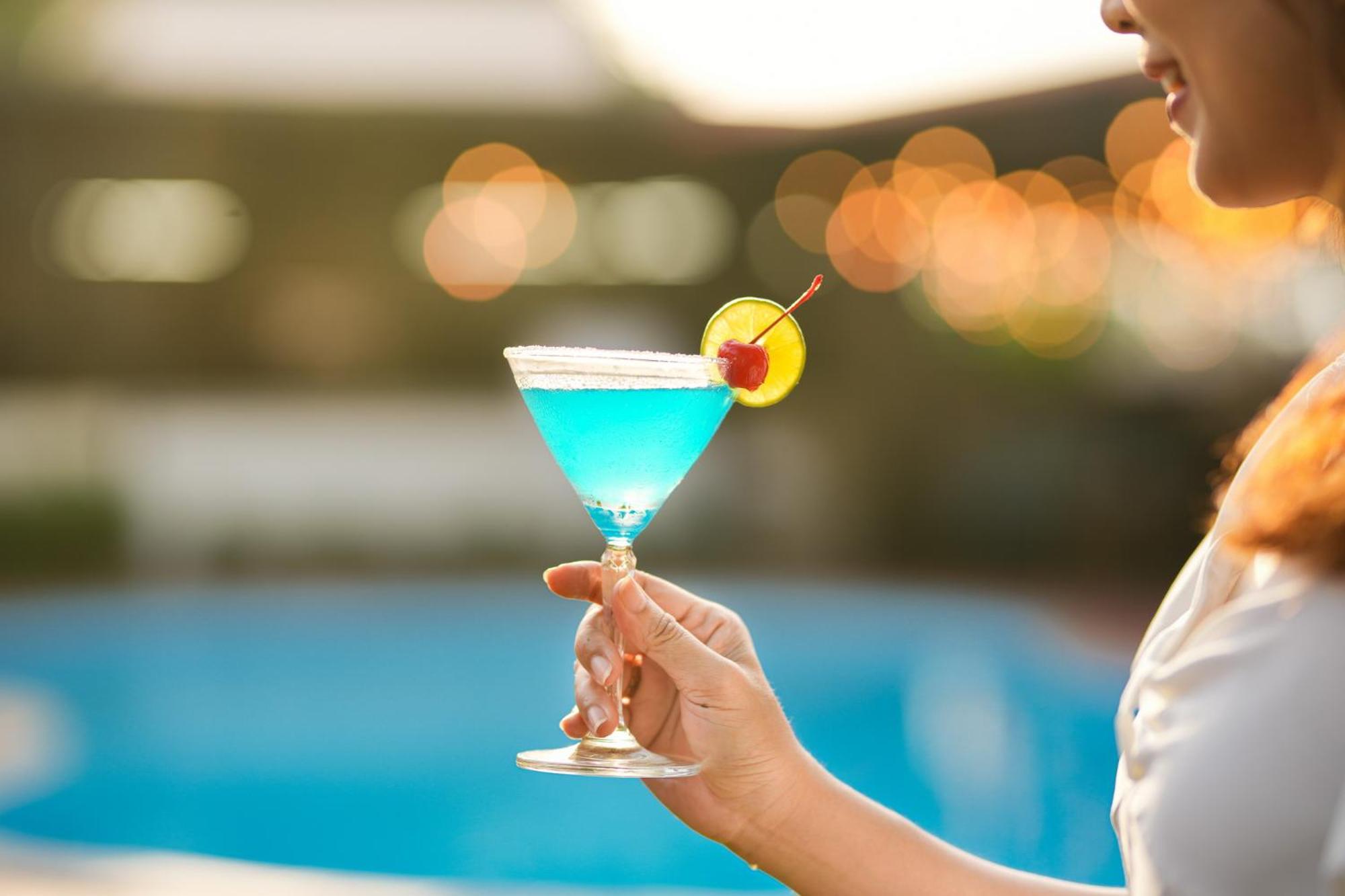 Touch Sea Boutique Hotel&Bistro Karon Bagian luar foto