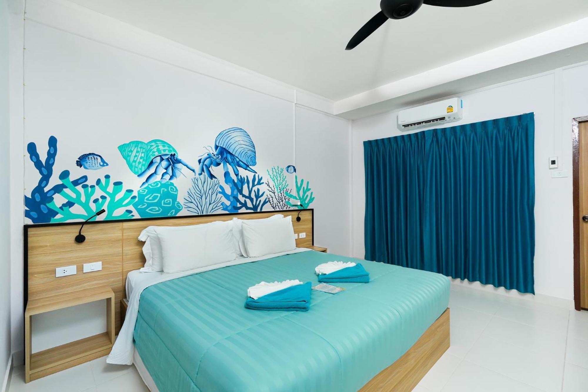 Touch Sea Boutique Hotel&Bistro Karon Bagian luar foto